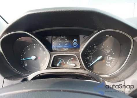 2015 Ford Focus Se z USA, uszkodzony, nr VIN 1FADP3K25FL355840